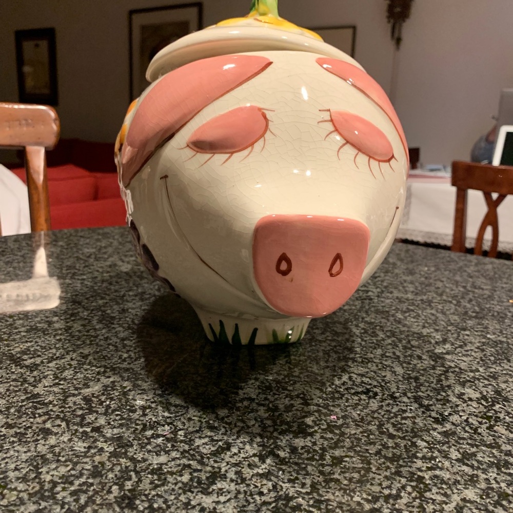 Vintage Ceramic Los Angeles Potteries #82 Pig Cookie Jar.